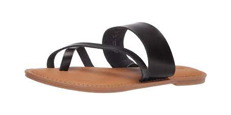 5. Amazon Essentials Women's One Band Flip Flop Sandal